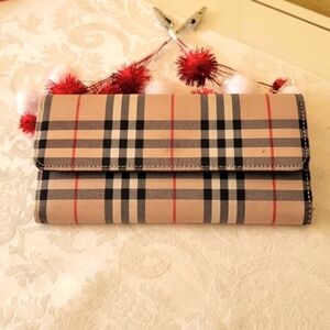 Plaid Women's Wallet